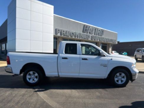 Used 2024 RAM 1500 Classic SLT image 4