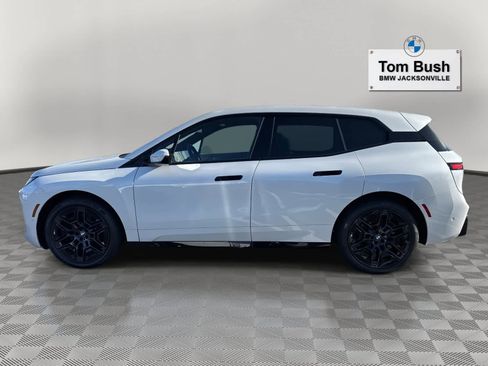 New 2026 BMW iX xDrive45 w/ M Sport Package image 6