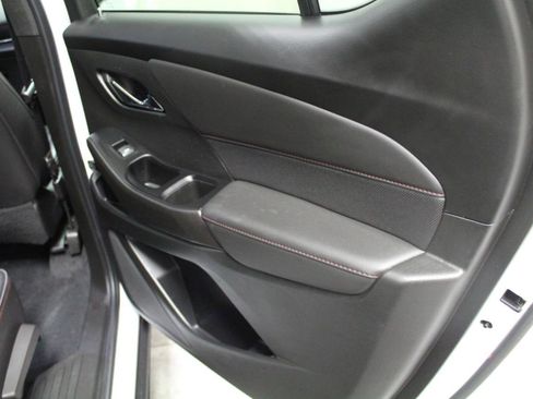 Used 2023 Chevrolet Traverse RS w/ LPO, Floor Liner Package image 31