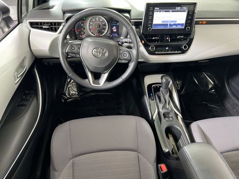 Used 2020 Toyota Corolla SE w/ SE Premium Package image 21