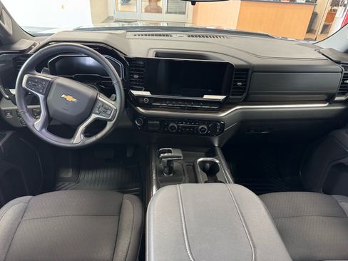 Used 2025 Chevrolet Silverado 1500 LT w/ All Star Edition Plus AWD/4WD image 13