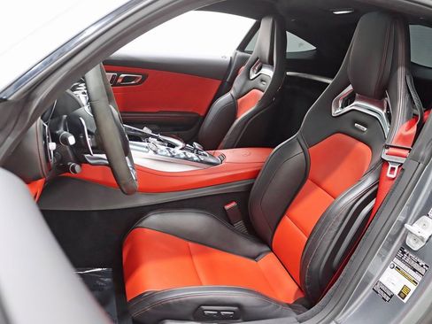 Used 2016 Mercedes-Benz AMG GT S image 28