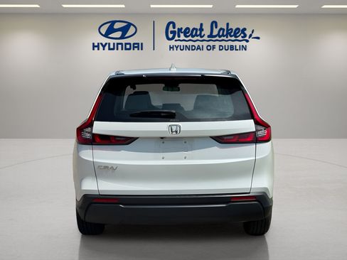 Used 2023 Honda CR-V LX image 4
