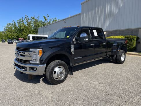 Used 2019 Ford F350 King Ranch w/ King Ranch Ultimate Package AWD/4WD image 7