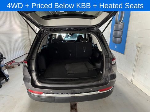 Used 2023 Jeep Grand Cherokee Laredo AWD/4WD image 20