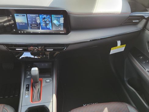 New 2026 Nissan Kicks SR image 16