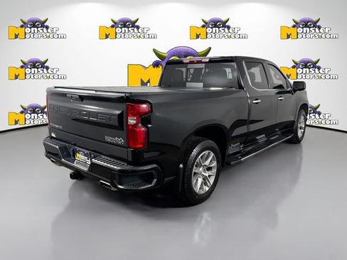 Used 2019 Chevrolet Silverado 1500 High Country w/ Technology Package AWD/4WD image 5