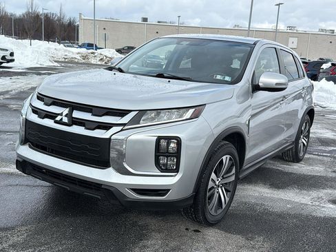 Used 2024 Mitsubishi Outlander Sport SE image 14