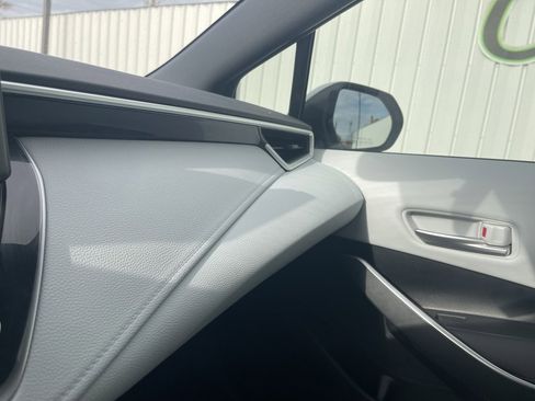 Used 2024 Toyota Corolla SE image 30