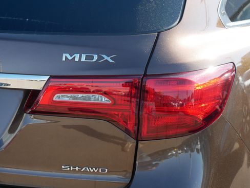 Used 2020 Acura MDX SH-AWD w/ Technology Package image 17
