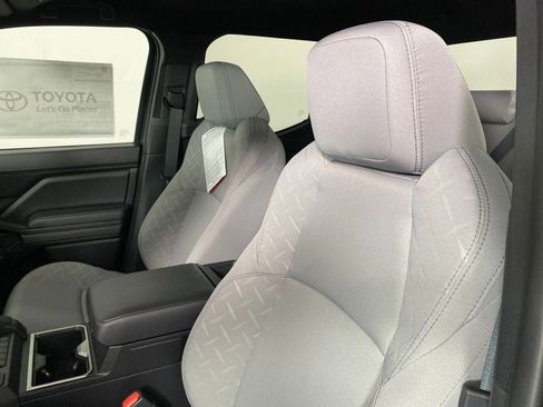 New 2026 Toyota Tacoma SR5 image 9