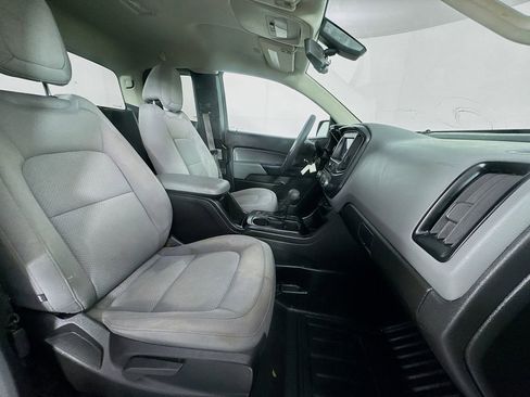 Used 2020 Chevrolet Colorado W/T image 30