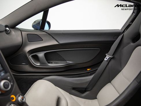 Used 2014 McLaren P1 image 55