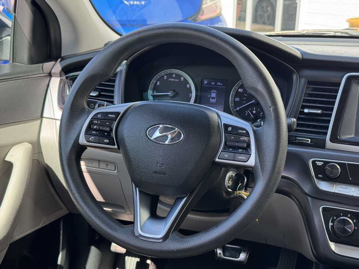 Used 2019 Hyundai Sonata SE FWD image 23