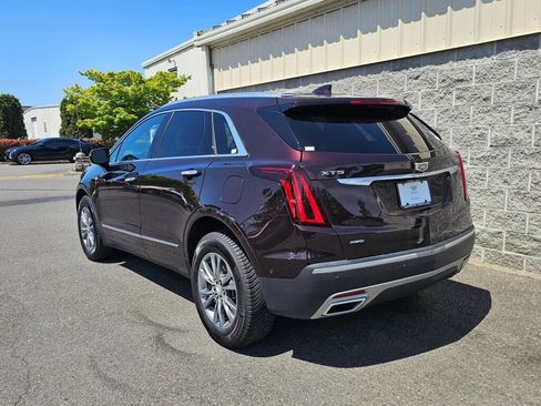Used 2021 Cadillac XT5 Premium Luxury AWD/4WD image 4
