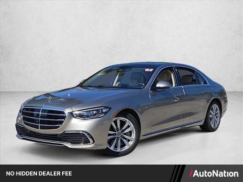 Used 2022 Mercedes-Benz S 500 4MATIC image 1