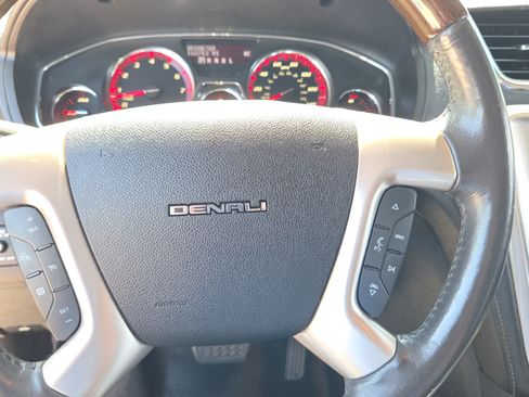 Used 2015 GMC Acadia Denali AWD/4WD image 23
