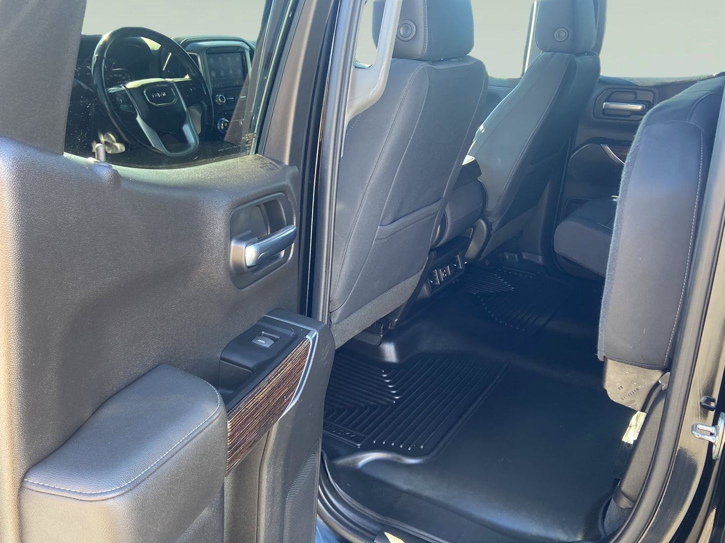 Used 2019 GMC Sierra 1500 Elevation w/ Elevation Convenience Package AWD/4WD image 29