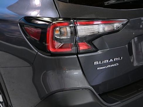 Used 2022 Subaru Outback Limited w/ Popular Package #2 image 19