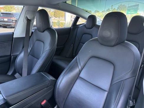 Used 2018 Tesla Model 3 Long Range RWD image 14