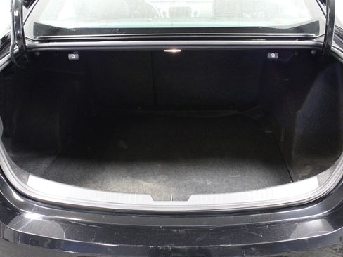 Used 2022 Chevrolet Malibu LT image 14