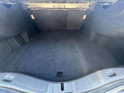 Used 2015 Ford Fusion SE w/ Equipment Group 202A FWD image 21