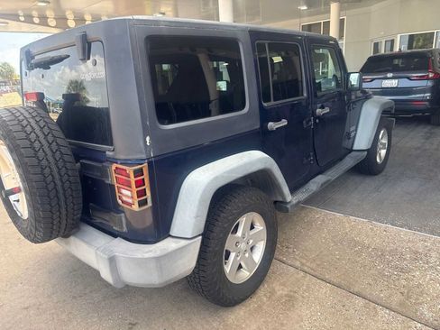 Used 2013 Jeep Wrangler Unlimited Sport AWD/4WD image 2