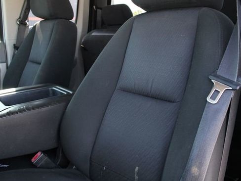 Used 2013 GMC Sierra 2500 W/T AWD/4WD image 4