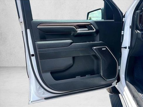 Used 2024 Chevrolet Silverado 1500 RST w/ Convenience Package II AWD/4WD image 18