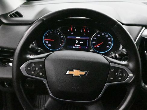 Used 2021 Chevrolet Traverse LT w/ LT Premium Package AWD/4WD image 9
