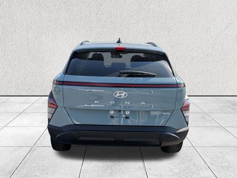 Used 2024 Hyundai Kona SEL image 4