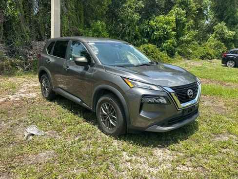 Used 2023 Nissan Rogue S FWD image 1