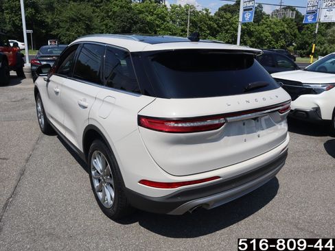 Used 2022 Lincoln Corsair AWD w/ Premium Package image 6