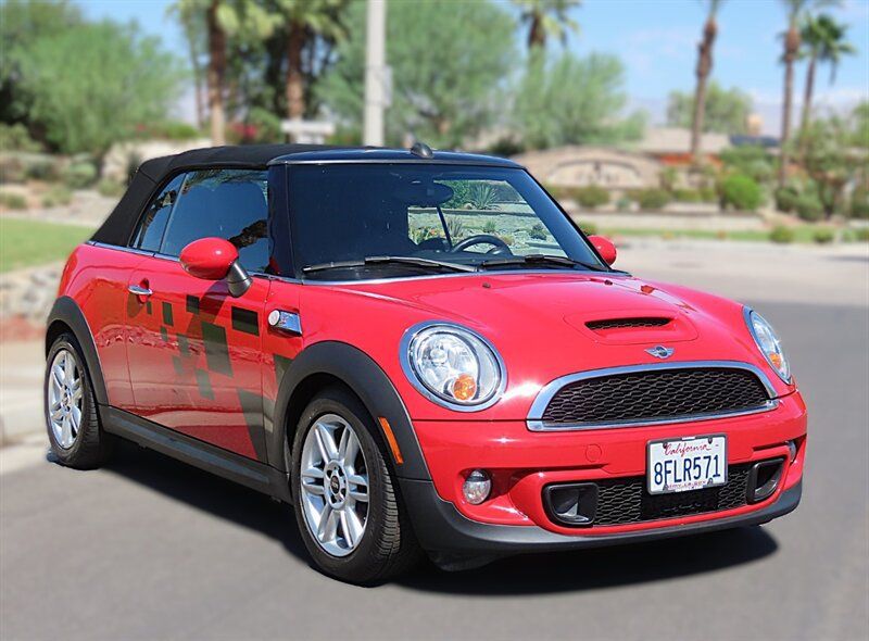 Used 2013 MINI Cooper S FWD image 4