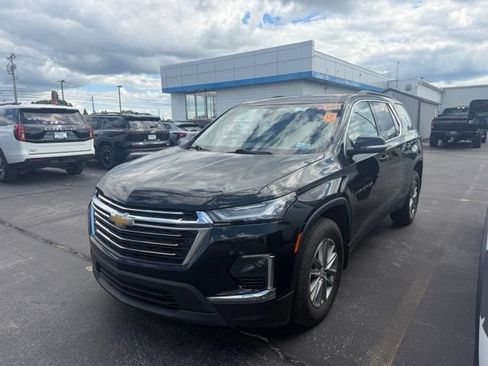 Used 2023 Chevrolet Traverse LT AWD/4WD image 10
