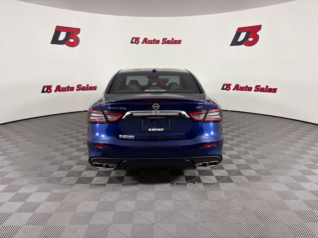 Used 2022 Nissan Maxima SV w/ Floor Mat Group FWD image 5