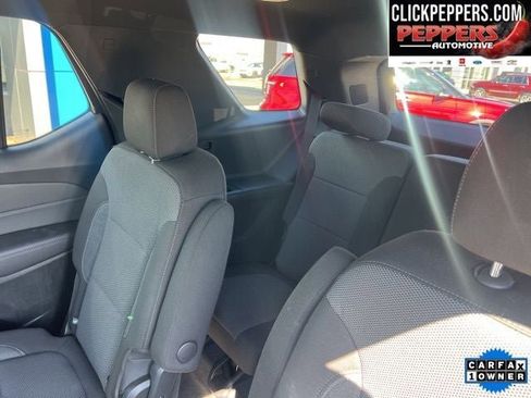 Used 2023 Chevrolet Traverse LT image 14