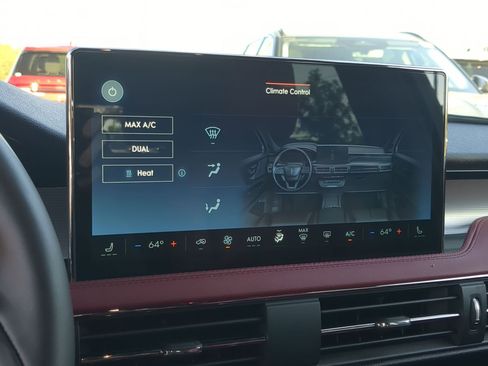 New 2026 Lincoln Corsair Grand Touring image 18