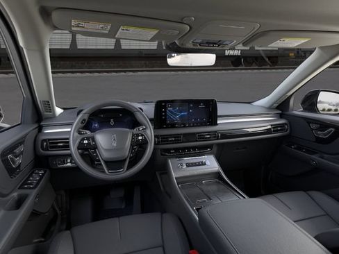 New 2026 Lincoln Aviator AWD image 10