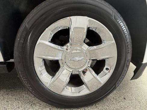 Used 2017 Chevrolet Tahoe Premier image 38