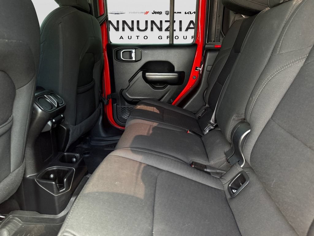 Used 2021 Jeep Gladiator Sport AWD/4WD image 13