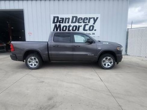 New 2026 RAM 1500 Big Horn AWD/4WD image 6