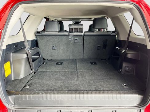 Used 2022 Toyota 4Runner SR5 Premium image 26