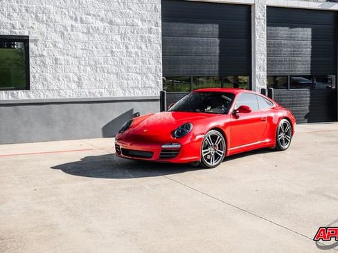 Used 2011 Porsche 911 Carrera 4S image 19
