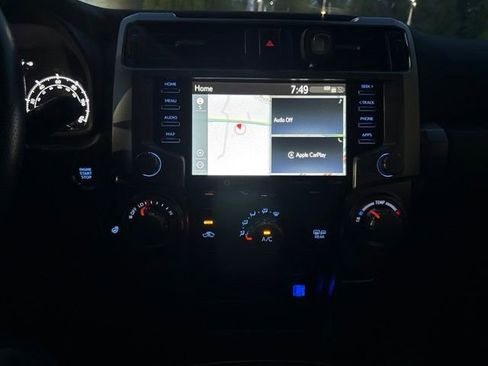 Used 2023 Toyota 4Runner SR5 Premium w/ Moonroof Package RWD image 5