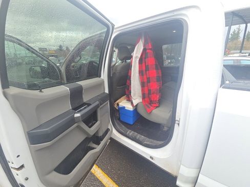 Used 2016 Ford F150 XLT w/ Trailer Tow Package image 2