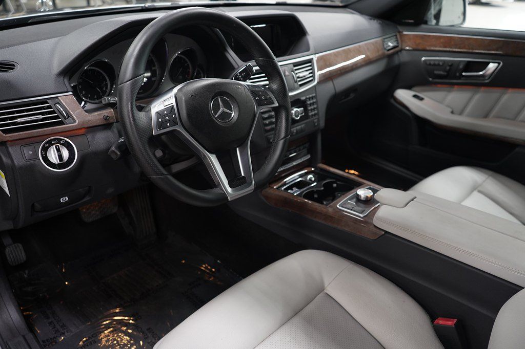Used 2013 Mercedes-Benz E 350 Sedan image 10