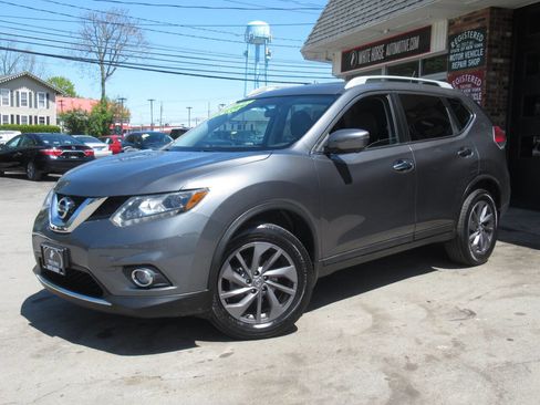 Used 2016 Nissan Rogue SL w/ SL Premium Package AWD/4WD image 35