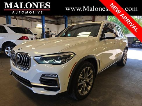 Used 2020 BMW X5 sDrive40i w/ Premium Package RWD image 1
