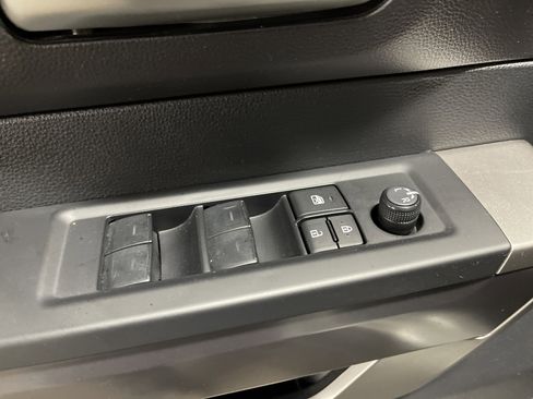 Used 2023 Toyota Tundra SR5 image 10